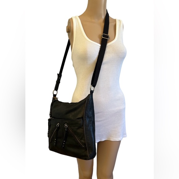 ⭐️ The Sak Crossbody/Shoulder bag - Picture 2 of 12